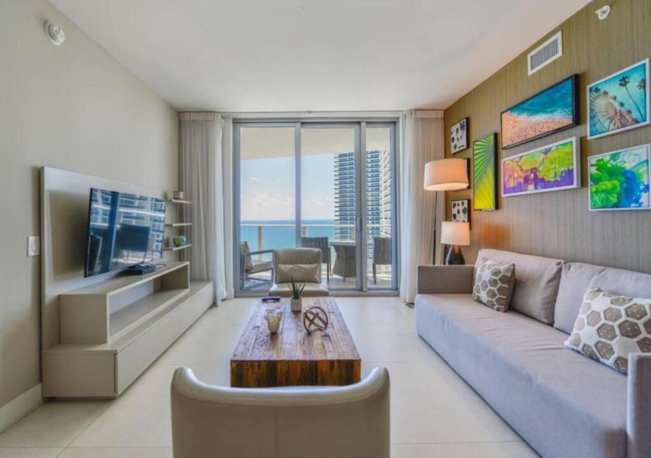 Beachfront Condo With Mesmerizing Views Hollywood Buitenkant foto