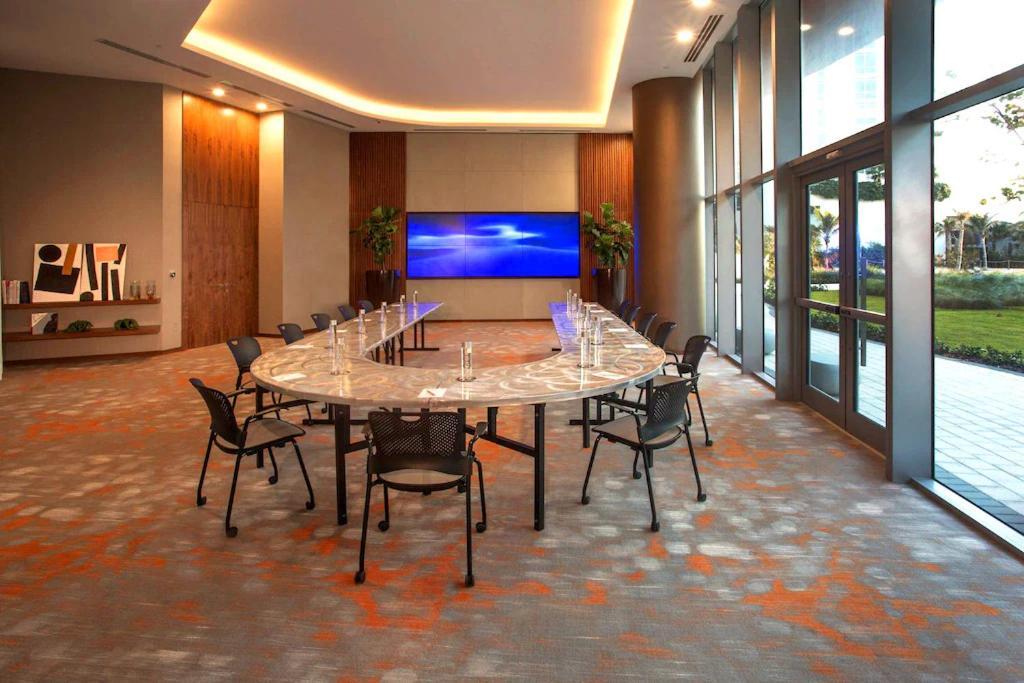 Beachfront Condo With Mesmerizing Views Hollywood Buitenkant foto