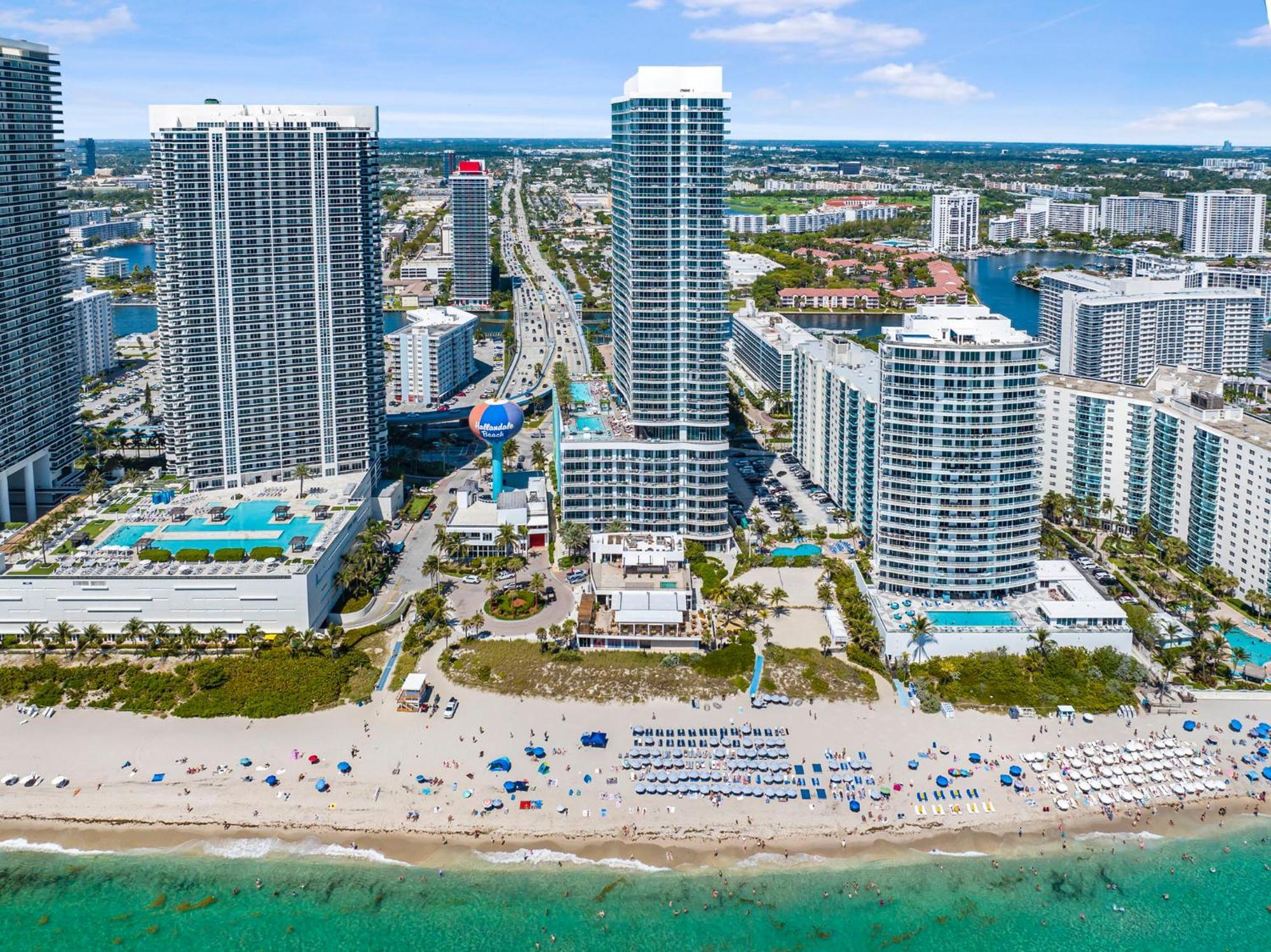 Beachfront Condo With Mesmerizing Views Hollywood Buitenkant foto